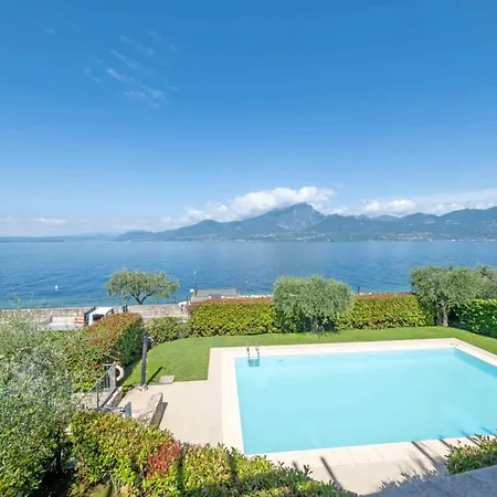 Apartmentsgarda - Il Tesoro Del * Torri Del Benaco