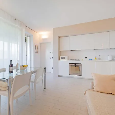 Апартаменты Apartmentsgarda - Il Tesoro Del *